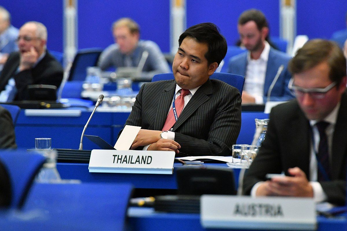 Collective Mindfulness in Times of Crisis: Learning from Thailand’s Fight Against the COVID-19 Pandemic