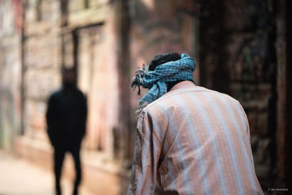 Non-Existent Humans: How Stateless Persons are Forced to Work Informally